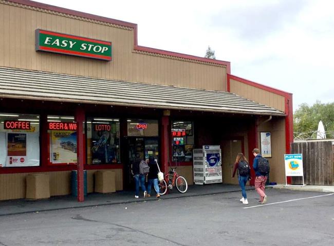 Easy Stop sold a lottery ticket worth more than $25,000. (Index-Tribune file photo)