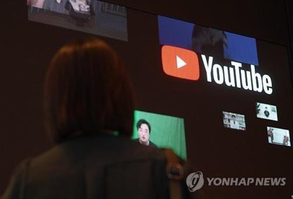 辅助神器“微扑克外卦”详细开挂玩法