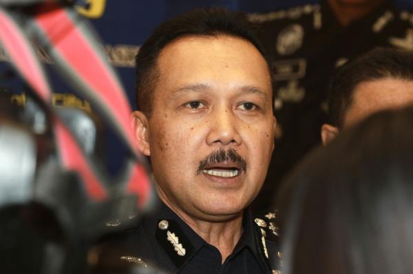 强力推荐“七彩云南游戏开挂”(原来确实是有挂)