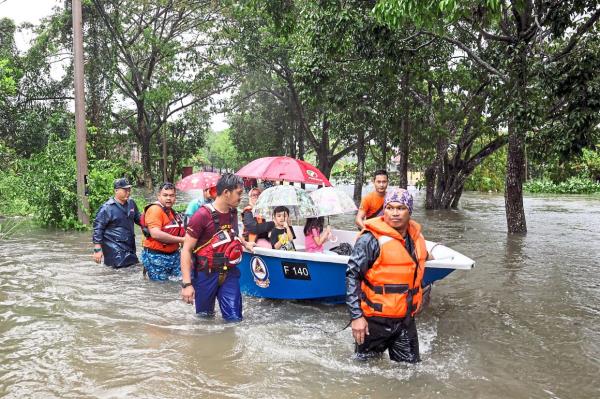 实测辅助“闲逸斗地主外卦神器下载安装”(原来确实是有挂)