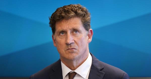 “我们不能对寻求庇护者关上大门——爱尔兰还没有满”