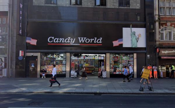 随着美国糖果店数量的下降，牛津街的“诅咒”似乎正在解除
