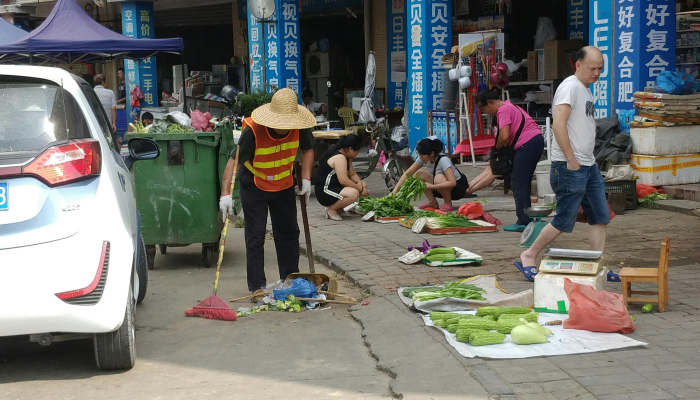 清理卡车的人偶然发现了彩票其中一个让人大吃一惊