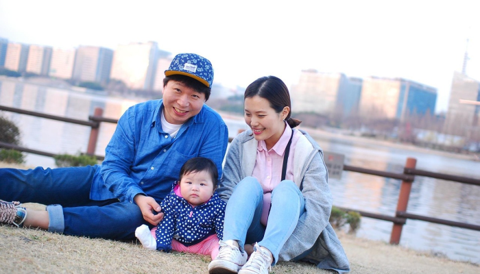 向在克里郡撞车事故中去世的“有爱心”的妈妈致敬，因为她在当地被命名