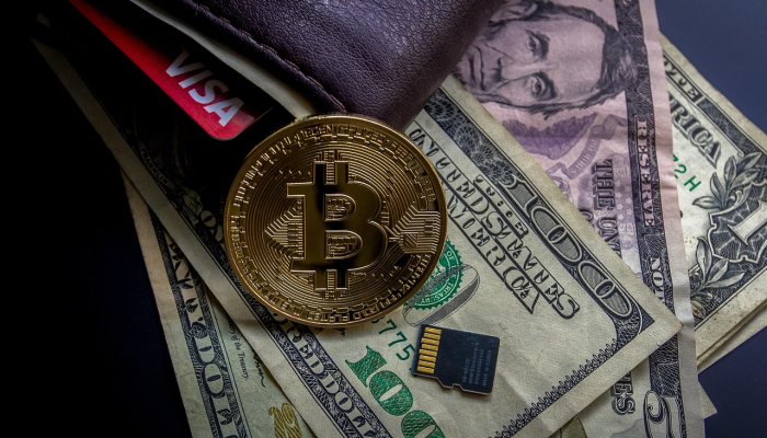 美国证券交易委员会接受六个现货比特币ETF提案进行审查_2