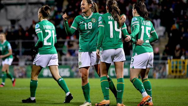 Ireland edge past battling Hungary for fifth win in a row