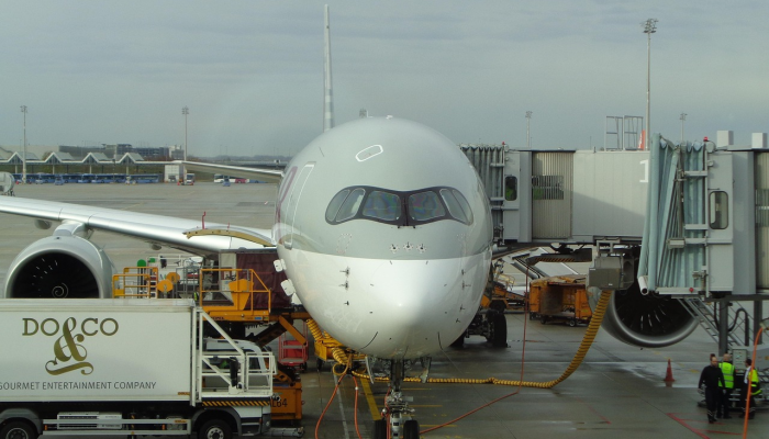 杰尔·罗尔敦促国会通过反芬太尼立法