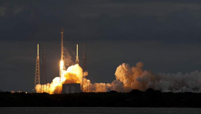 SpaceX星际飞船到达太空后失去联系