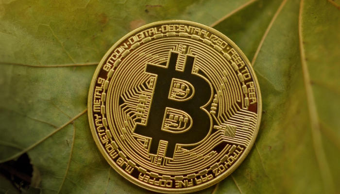 今日加密货币价格：比特币跌破41,200美元，获利入账;Toncoin, Chainlink坦克超过8%