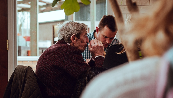 鲁默·威利斯说她孩子的名字是基于一个拼写错误