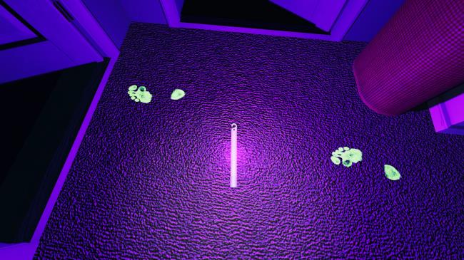 Phasmophobia: UV Glowstick Revealing Glowing Footprints