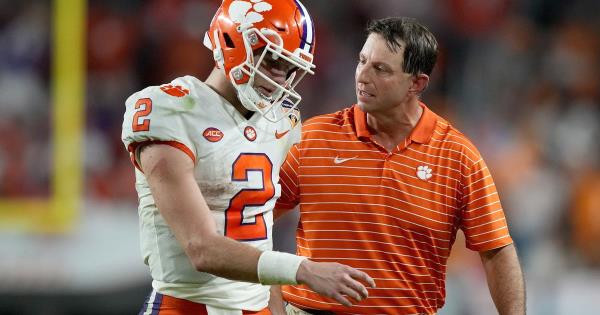 开挂辅助工具“手机字牌作弊辅助器”分享用挂教程