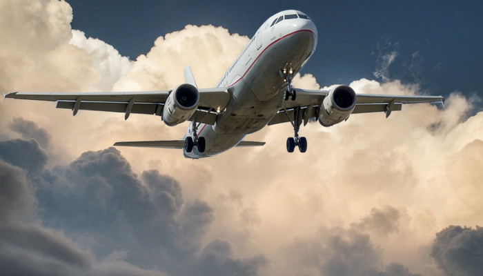 美国国家航空航天局最新的x -飞机在帕姆代尔亮相,旨在消除音爆 美国国家航空航天局最新的x -飞机在帕姆代尔亮相,旨在消除音爆