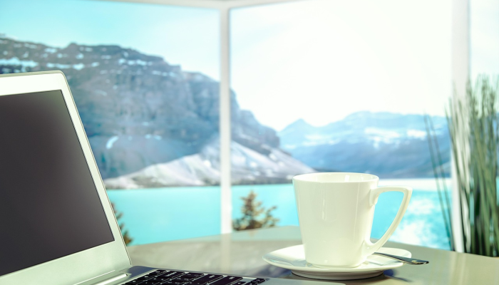 由于个人电脑市场复苏缓慢，戴尔未能达到季度营收预期