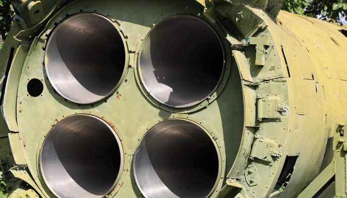 毁灭性时刻俄罗斯训练基地被HIMARS导弹摧毁，18人死亡