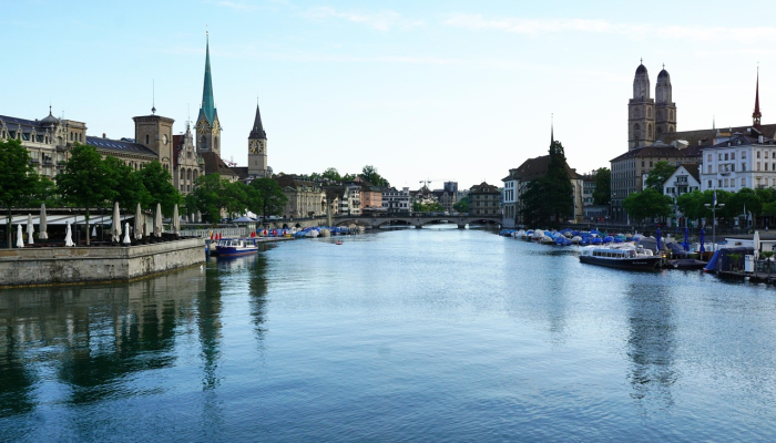 以色列-哈马斯战争：在约旦河西岸，“愤怒之日”转而反对巴勒斯坦权力机构