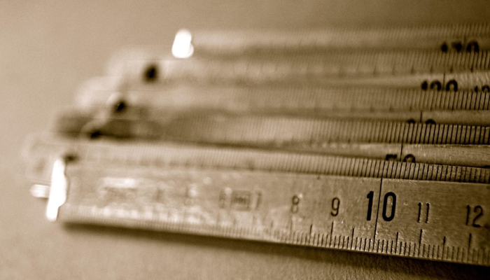 共和党策略师用“妓院”攻击特朗普