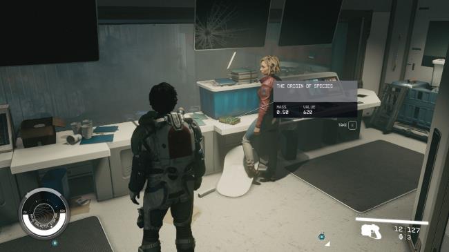 Starfield Player Hovering Over Book With Sarah