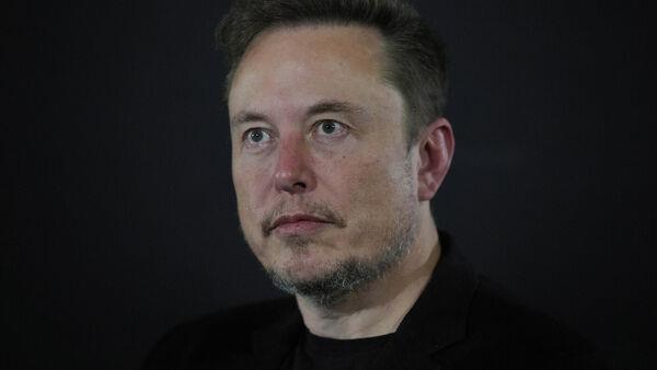 Elon Musk visits Israel amid growing accusations of antisemitism on X