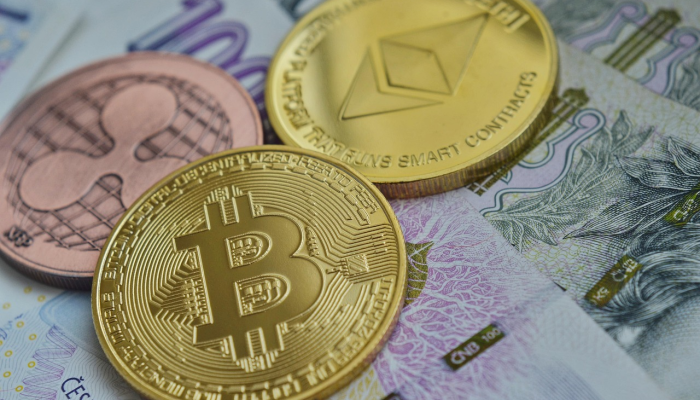 国会议员表示，54岁的EPF成员中有35%的储蓄低于1万令吉