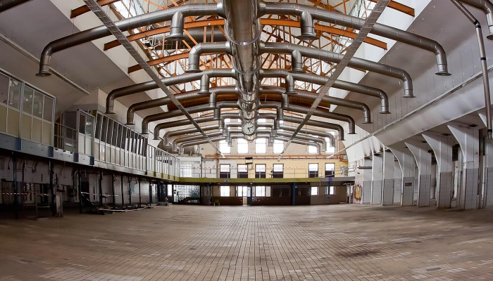 3月份工业产出创下4年来最大降幅