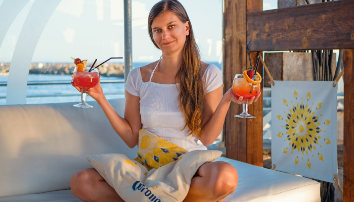 六名游客在西班牙“轮奸”英国少女后被捕