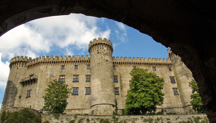 意大利杯:卢卡库和迪巴拉进球,帮助罗马击败克雷莫纳斯,与拉齐奥比赛 意大利杯:卢卡库和迪巴拉进球,帮助罗马击败克雷莫纳斯,与拉齐奥比赛