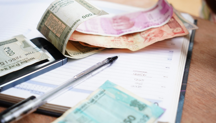 印度人民党突袭国大党议员住所，追回超过2.5亿卢比现金，称其为“贪腐”