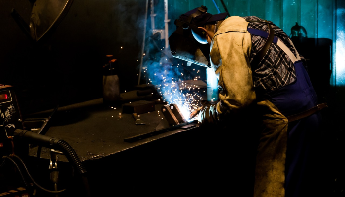 普京指责西方国家通过乌克兰战争威胁俄罗斯的生存