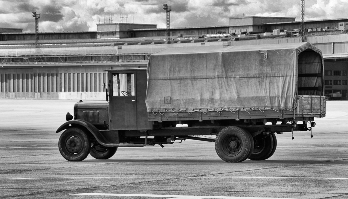 德国大雪导致交通事故死亡