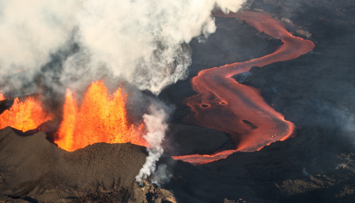 冰岛雷克雅那半岛的新火山爆发:气象办公室 冰岛雷克雅那半岛的新火山爆发:气象办公室
