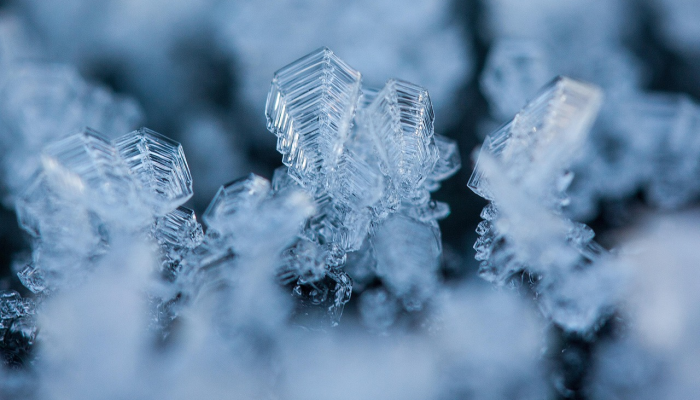发现天王星的光芒：冰冷的系外行星上存在生命的新线索