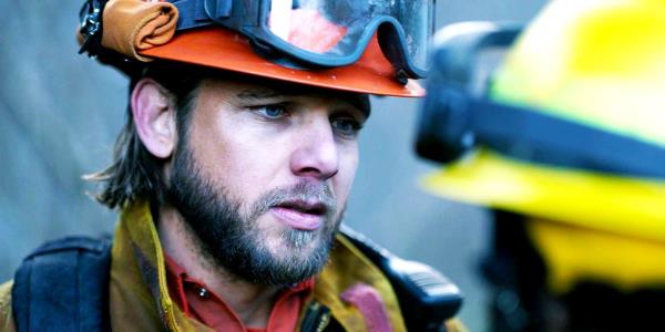 Max Thieriot as Bode Leone in Fire Country season 1 episode 22